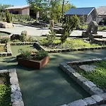 Tollundgaard Golf Park & *
