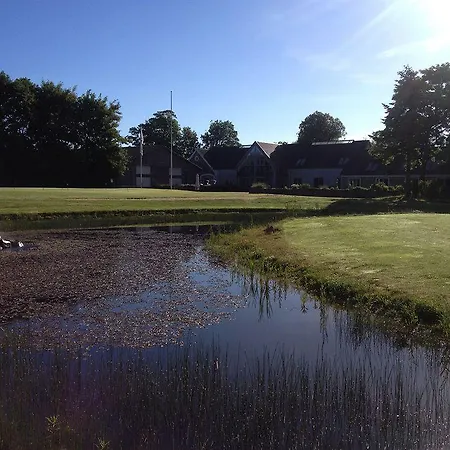 Tollundgaard Golf Park & Lejlighed *