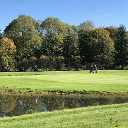 Tollundgaard Golf Park & Daire Funder Kirkeby