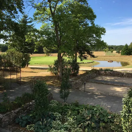 Tollundgaard Golf Park & *