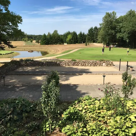 Tollundgaard Golf Park & *