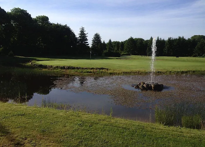 Tollundgaard Golf Park & * Funder Kirkeby