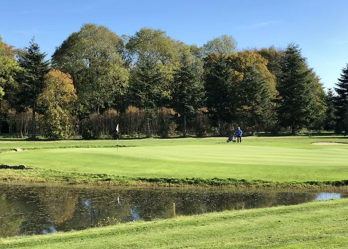 Tollundgaard Golf Park & Appartamento Funder Kirkeby